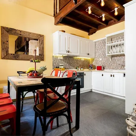 Dei Ciottoli * Rhodes City